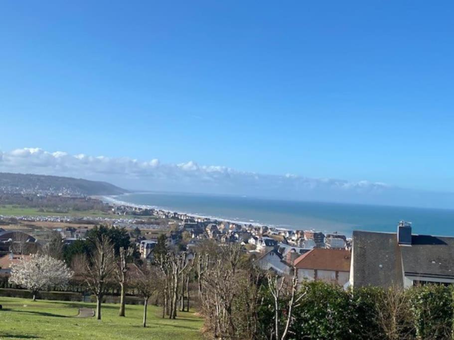 Superbe Vue Mer Panoramique F3 Blonville-sur-Mer Exterior foto